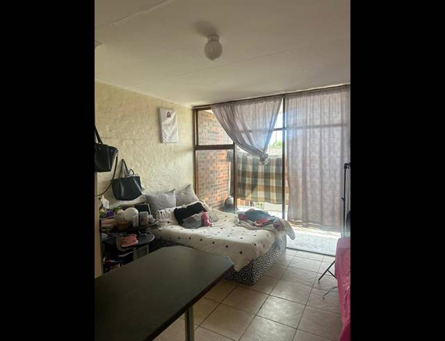1 BEDROOM PROPERTY TO RENT IN CENTRAL